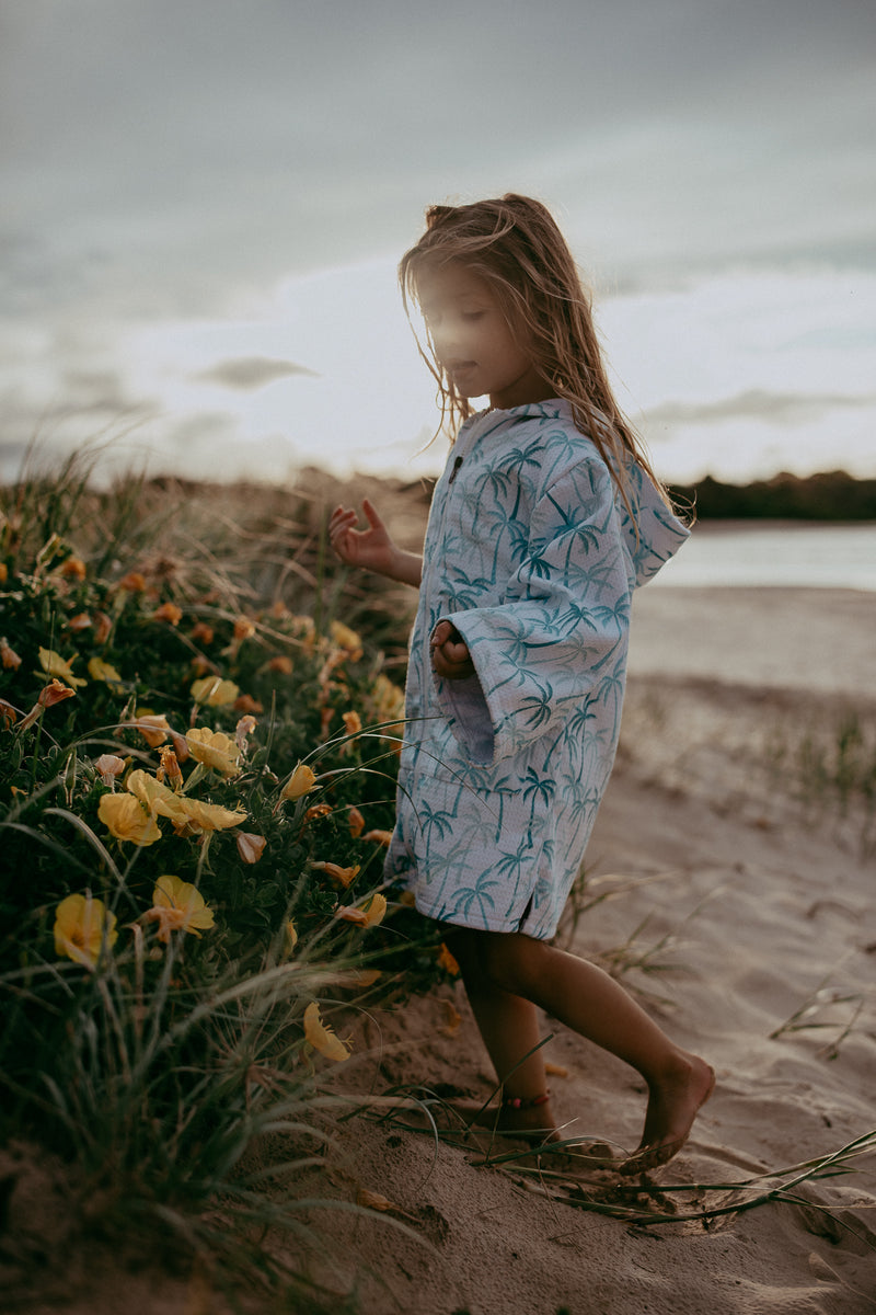 Ultimate Kids Hooded Towel Zip up Sand free Light weight